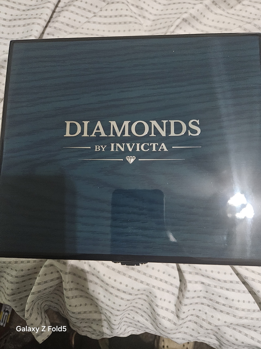 Invicta Diamonds Jewelry Box in Teal Woodgrain with Silver Logo W/ Combination